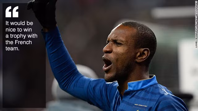 Tuy vậy đó chỉ là tạm thời, tháng 4/2013, Abidal lại lên bàn phẫu thuật. Lần này thậm chí người đồng đội tại Barca là Dani Alves còn yêu cầu hiến gan cho Abidal, nhưng anh đã chối từ và nhận gan từ người em của mình. Năm 2014, căn bệnh ung thư gan một lần nữa lại tái phát, quá mệt mỏi với sự dai dẳng đó, Abidal đã quyết định giải nghệ trong màu áo của Olympiakos.