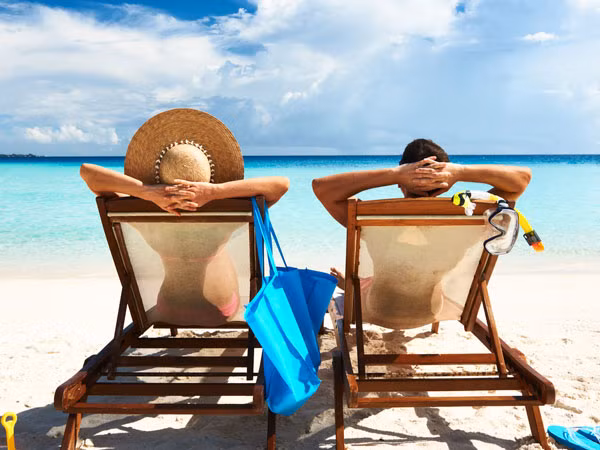 Một ý tưởng khá hay đó là đặt một tour du lịch trọn gói cho cả gia đình bạn trong ngày đầu năm mới. Nguồn ảnh: Boldsky.