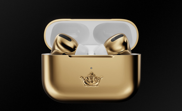 Trước đó, vào năm 2019 Caviar cũng cho ra mắt AirPods Pro phiên bản vàng ròng với mức giá hơn 6.7790 USD (khoảng 1.57 tỷ đồng).