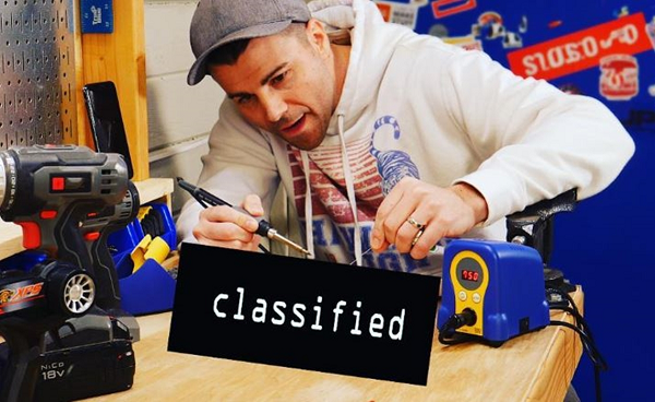 Mark nổi tiếng nhờ những ý tưởng thiên tài và khả năng thực hiện gần như luôn thành công.