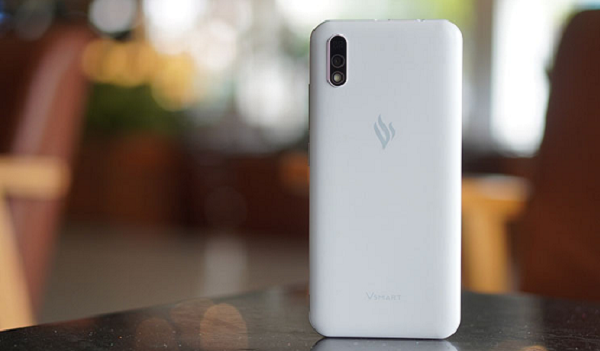 Chỉ với giá 600.000 đồng, bạn sẽ được trải nghiệm những tính năng, đặc điểm vốn chỉ có trên các dòng máy giá cao gấp đôi, gấp ba so với Vsmart Bee Lite.