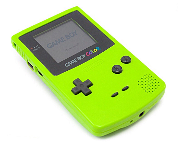 Năm 2001, là bước tiến lớn của Nintendo với sự ra mắt của cả Gameboy Advance và GameCube. Ở thị trường hệ máy game cầm tay, GameBoy Advance vẫn giữ vững vị trí độc tôn.