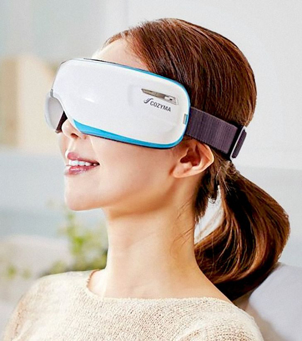 Một phát minh giúp mắt thư giãn sau những giờ làm việc vất vả. Không những thế nó còn có chức năng phát nhạc và giảm thâm quầng, bọng ở mắt.