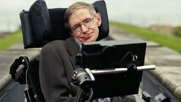  Stephen Hawking sinh ngày 8/1/1942 và là nhà vật lý thiên tài người Anh, người dành cả cuộc đời để giải mã các bí ẩn của vũ trụ.