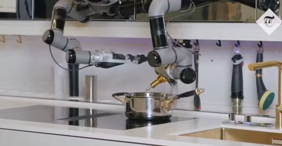  Công ty Moley Robotics ở London, Anh quốc đã thông báo sản phẩm robot nấu ăn của mình có thể "nấu ăn từ đầu đến cuối và sau đó dọn dẹp mà không một lời phàn nàn".