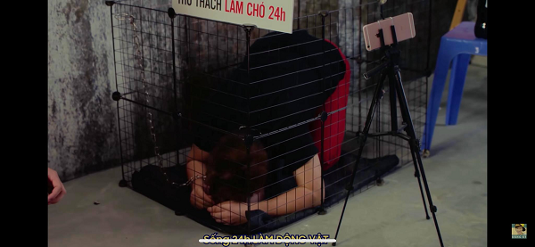 Đến thử thách 24h làm chó rất vô bổ khiến khán giả ngán ngẩm.