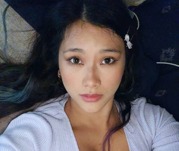 Lúc đầu, nữ streamer nghĩ rằng điều này rất khó để xảy ra. Nhưng chỉ cần 1 lượt donate đã biến mọi dự đoán của cô bị đảo lộn.