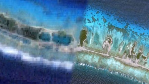 Đây không phải hình ảnh chụp lúc mạng bị lag. Mà chính là hình ảnh mà Google Map muốn chúng ta nhìn thấy, một nửa rõ nét, một nửa tại đảo French bị làm mờ đi.