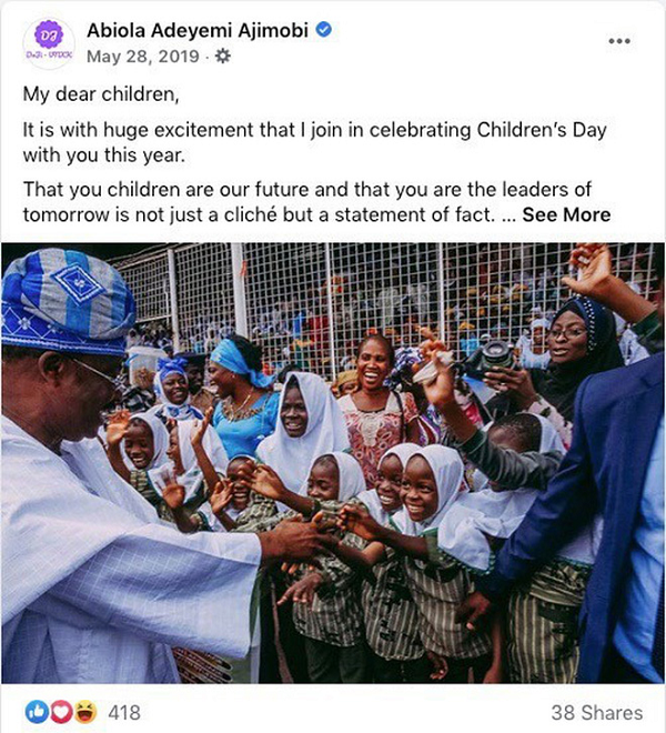 Tiếp sau đó, các hacker Việt cũng không ngại ngần hack luôn Facebook tick xanh của chính trị gia người Nigeria.