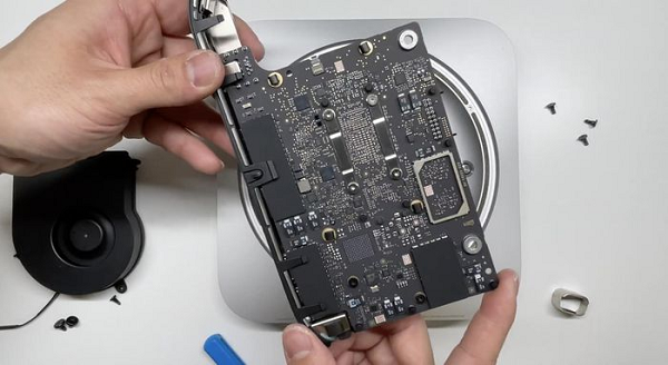 Được biết tất cả những con chip Apple A14, Samsung Exynos 1080, Kirin 9000, Snapdragon 888,... đều sử dụng công nghệ 5nm một là của TSMC và còn lại là của Samsung.