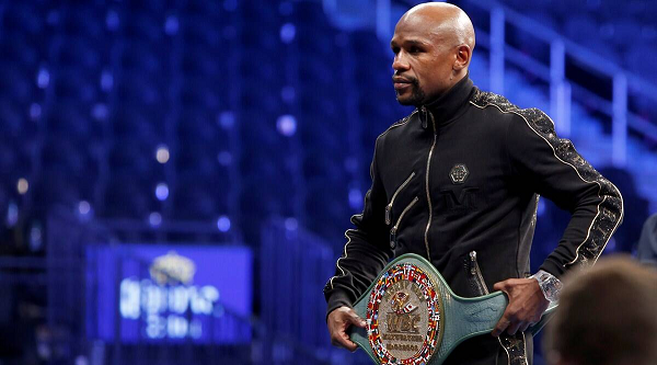 Jake Paul thẳng thắng nói rằng: “Bạn biết đấy, anh ấy chỉ cao 5 foot 4, vì vậy anh ấy trông giống như một đứa trẻ ở đây, và tất nhiên anh ấy muốn được sự chú ý. Anh ấy đã 50 tuổi. Anh ấy nên nghỉ hưu. Vì vậy mà anh ấy muốn được chú ý bằng cách nói về những đứa trẻ khác trên YouTube. Bởi vì chúng tôi đang rất nổi trên YouTube hiện nay”.