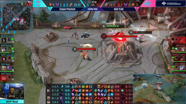 Thế nhưng, thế trận dần dần nghiêng về phía đại diện Việt Nam. Lượng vàng và mạng hạ gục dần dần cách biệt, Bóng Ma Sài Thành kiểm soát hoàn toàn bản đồ, ăn các mục tiêu lớn là ba con Tà Thần, Rồng Bạo Chúa… và đỉnh điểm là lấy được hai đường lính siêu cấp.