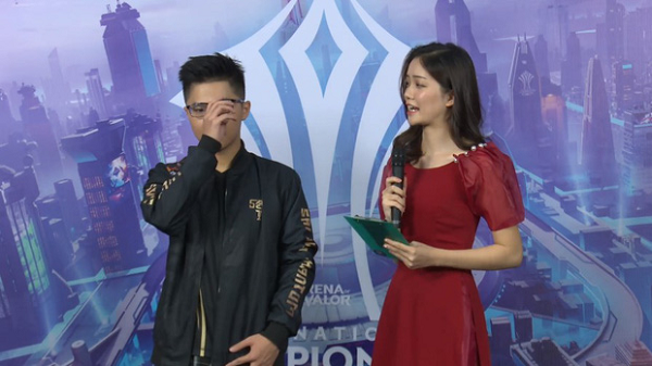 Ngày 20/12, trận chung kết AIC diễn ra giữa Saigon Phantom và MAD Team đã không đem lại kết quả thắng lợi dành cho đội tuyển Việt Nam. MAD Team đã giành chiến thắng trong sự tiếc nuối của fan Liên Quân Việt Nam.