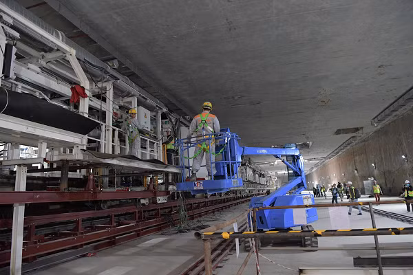 Khi đi vào hoạt động, tuyến đường sắt đô thị Nhổn - ga Hà Nội được kỳ vọng sẽ là giải pháp xanh góp phần giảm thiểu ách tắc giao thông, ô nhiễm đô thị, và nâng cao chất lượng cuộc sống cho người dân ở khu vực phía Tây Hà Nội