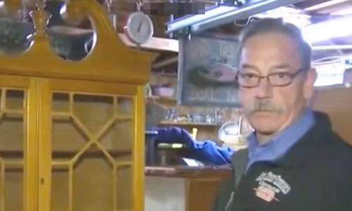 Mua ban cu, tim thay kho bau mot cach bat ngo