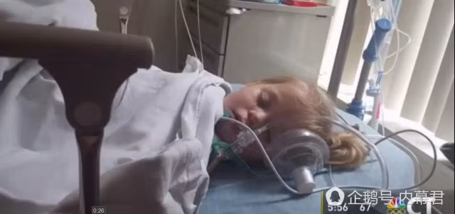 Tuy nhiên, trước khi bước vào cuộc phẫu thuật tim lần thứ 4, Sophia có một ước muốn, được kết hôn với Hunter, cậu bạn thân từ lớp mẫu giáo nhỏ của mình. (Nguồn Wfla)