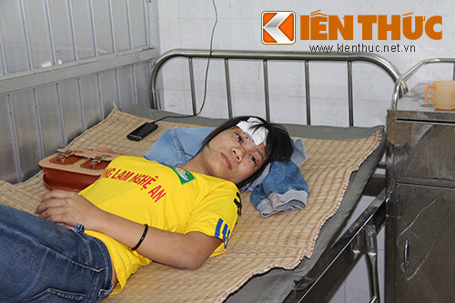 Nạn nhân tai nạn thảm khốc Bình Thuận không ngờ mình còn sống Nan nhan tai nan tham khoc Binh Thuan khong ngo minh con song