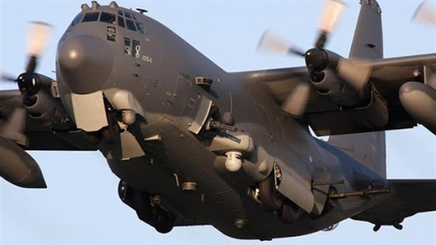 Ông nói thêm: “Với vũ khí laser, anh có thể tiếp tục công việc của mình. Không có tiếng động, không có tiếng ồn, không ai biết điều gì xảy ra. Đối phương không biết thiết bị của họ bị làm hỏng cho đến khi họ cố gắng kích hoạt nó”.