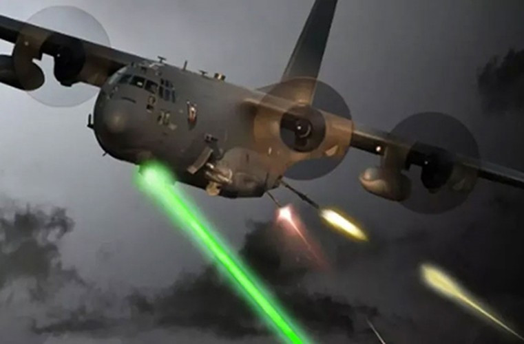 Mỹ tiếp tục nâng cấp khả năng tấn công cho những chiếc AC-130J bằng việc kết hợp bom lượn SDB và tên lửa Griffin, tạo cho nó khả năng tấn công mạnh mẽ.