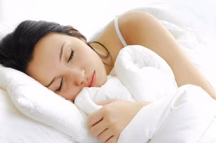 Để bảo vệ sức khỏe tử cung, chị em nên đặc biệt chú ý đến giấc ngủ, điều hòa nội tiết tố, ngăn ngừa tổn thương ở cơ quan sinh sản.