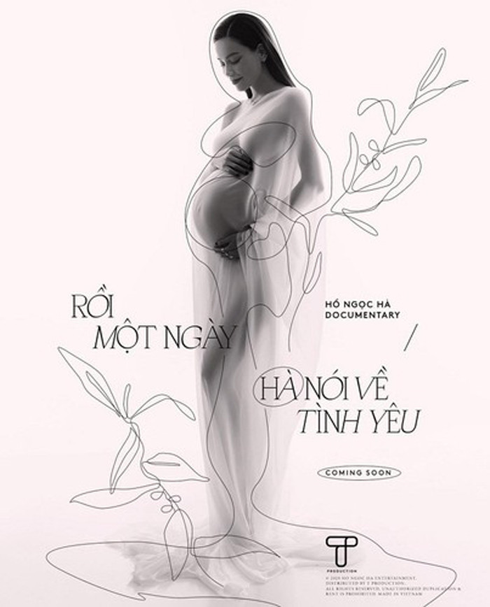 Ngoài khoe vóc dáng, thần thái đáng ngưỡng mộ thời điểm sát sinh, Hồ Ngọc Hà còn tiết lộ sẽ làm một bộ phim nhỏ để kể lại hành trình bởi: “Vừa qua, vì tụi con hành mẹ dữ quá. Và để mọi người sẽ thấy lý do vì sao đến giờ này mẹ mới chia sẻ câu chuyện của tụi con đến với thế giới. Và cũng có thể vì ba tụi con dễ thương, nên mẹ không ngần ngại đưa mọi người đi sâu hơn với cuộc sống của gia đình mình”.