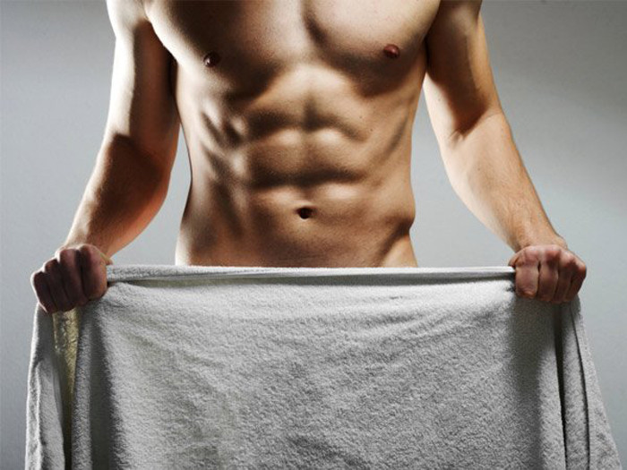 Rận mu. Rận mu lây lan khi dùng chung nhà vệ sinh hoặc quan hệ tình dục. Khi mắc, người bệnh có triệu chứng ngứa vùng kín vào ban đêm.