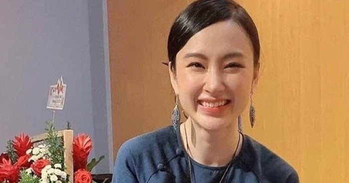 Có thể nói, sau hơn ba năm ăn chay trường Angela Phương Trinh có sự thay đổi về phong thái lẫn vẻ bề ngoài. Không phải vẻ đẹp thị phi với những bộ đồ “chặt chém”. Cô ngày càng thể hiện vẻ đẹp của sự trưởng thành và bình thản trước cuộc sống.