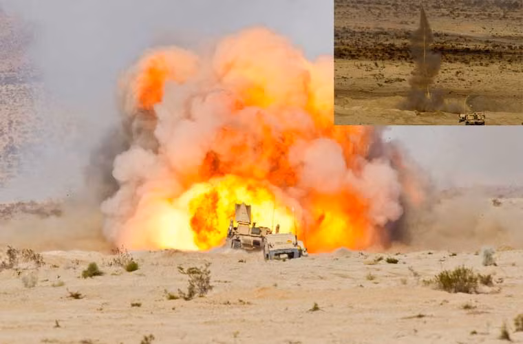 Vụ nổ khủng khiếp được tạo ra bởi hệ thống quét mìn bộ binh của Lục quân Mỹ - ảnh nhỏ là dây nổ được phóng đi từ hệ thống quét mìn, dây này mang theo những khối nổ nhỏ kích nổ những quả mìn trên mặt đất, tạo hành lang an toàn cho bộ binh, xe tăng vượt qua.