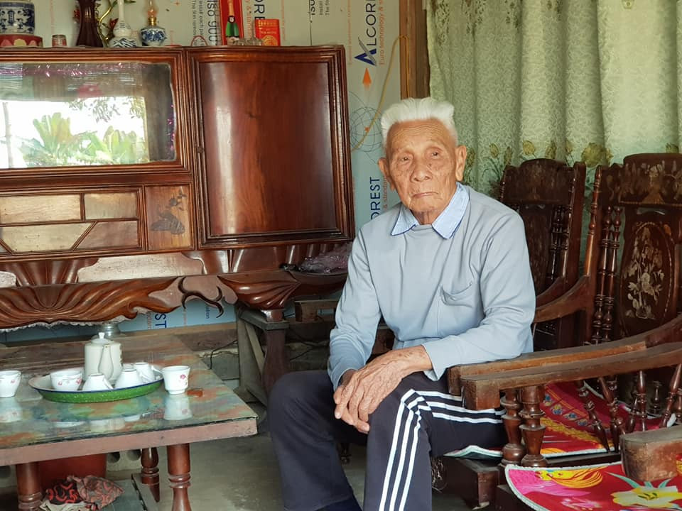 Vu cu ong 90 tuoi bi truy thu thue: Chu tich TP Dien Bien co sai pham?