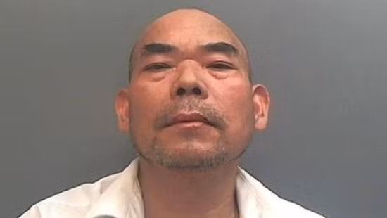 Dau bep goc Viet ngoi tu vi do 4 lit dau nong len dong nghiep