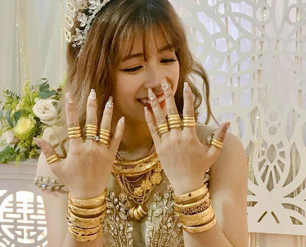 Cô dâu và số vàng "khủng"