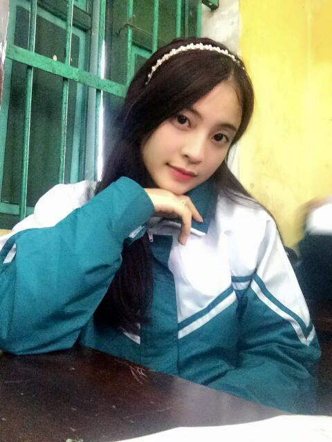 Hiện tại, Nguyễn Phương Anh đầu tư nhiều thời gian, tập trung cho việc học tập, 9X xinh đẹp có mơ ước của là thi đỗ vào Học viện An ninh Nhân dân.