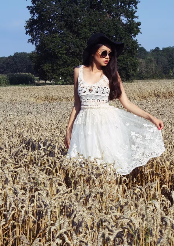 Sinh sống tại Đức trong thời gian dài nên phong cách thời trang của Thảo Nhi luôn mang đậm chất Tây, hiện đại và rất "phiêu".