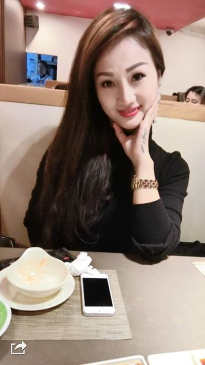 Đón nhận những lời khen của dân mạng, chị Lan Hương cũng khiêm tốn và nhận rằng bản thân có lẽ được trời thương ngươi từng khổ cực trong quá khứ nên để cho chị khuôn mặt dễ nhìn.