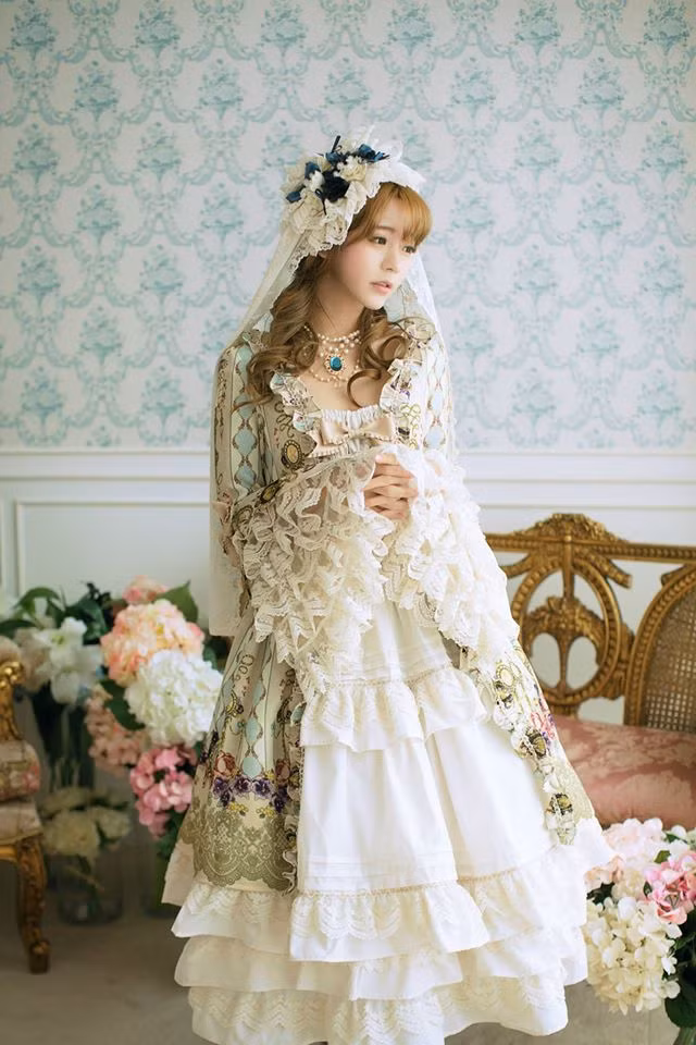 Búp bê xứ Hàn rất phù hợp với những bộ váy xòe bồng bềnh, cầu kỳ và nhân vật công chúa.