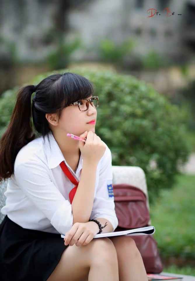 Su that ve nu sinh 2002 xinh dep don tim dan mang