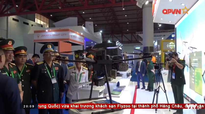 Một mẫu phương tiện trinh sát không người lái do Viettel sản xuất được giới thiệu tại Indodefense 2018. Nguồn ảnh: VTV.