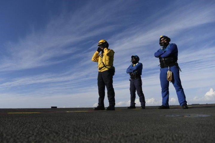 Hàng không mẫu hạm Rafale đã hoạt động từ năm 2001. Pháp đang xem xét khả năng đóng một tàu sân bay khác với nhiều tiến bộ công nghệ.