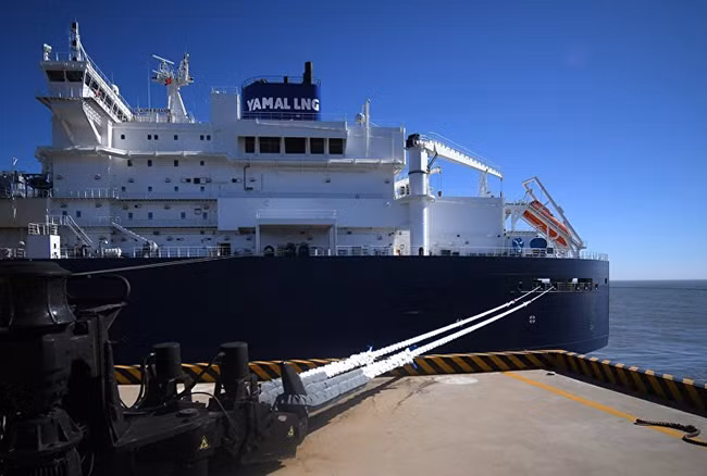 Chi trich chau Au nhung My cung nhan khi dot cua Nga