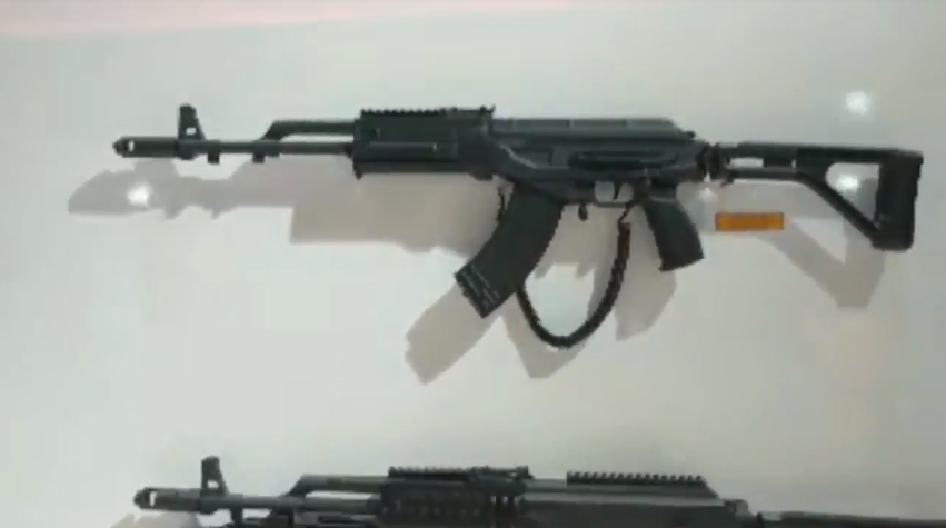 Trong ảnh là mẫu súng tiểu liên STL-1B được phát triển bởi nhà máy quốc phòng Z111. Nguồn ảnh: Harri Wijaya.