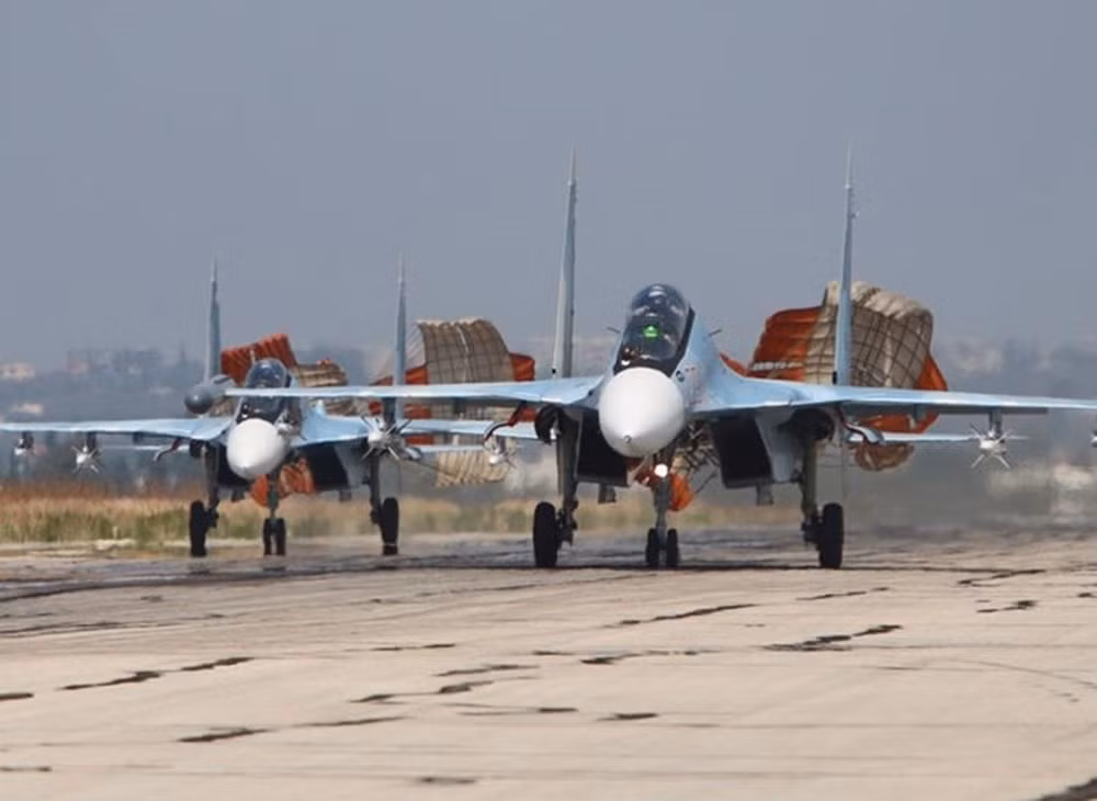 Nga bat ngo rut het Su-30SM khoi chien truong Syria