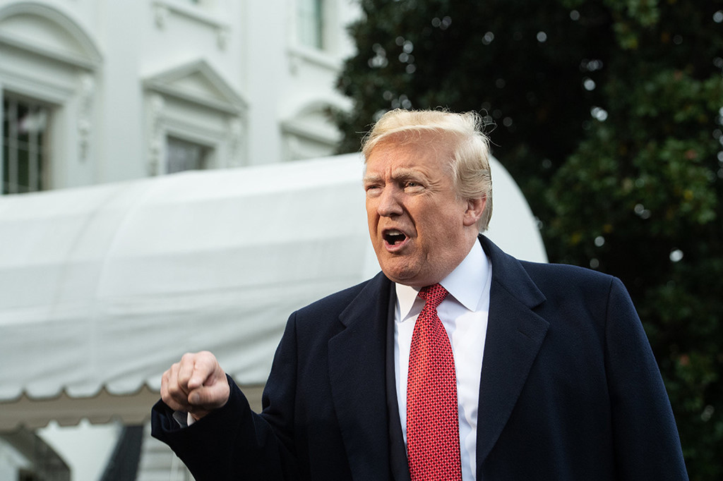 Nuoc My va ca the gioi dao lon vi con thinh no cua Tong thong Trump-Hinh-4