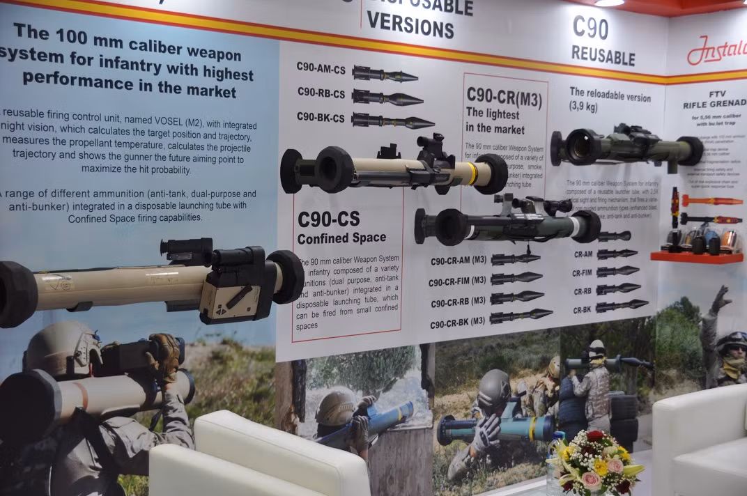 Năm nay Ukraine cũng có gian hàng đại diện tại IndoDefence 2018 và mang đến triển lãm các sản phẩm quốc phòng hàng đầu của nước này thông qua Tập đoàn xuất nhập khẩu vũ khí Ukroboronprom. Nguồn ảnh: bmpd.