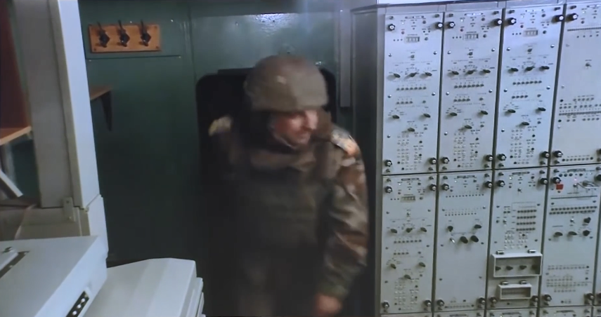 Hành động trên của Tel Aviv vốn là một phép thử đối với lực lượng phòng không Syria sau khi họ tiếp nhận các tổ hợp S-300PM từ Nga. Trong khi đó, S-300PM Syria nhiều khả năng đã được Nga nâng cấp lên ngang chuẩn với S-300PM2 để có thể tích hợp vào hệ thống phòng không của Nga ở Syria hiện tại. Nguồn ảnh: Bộ Quốc phòng Nga.