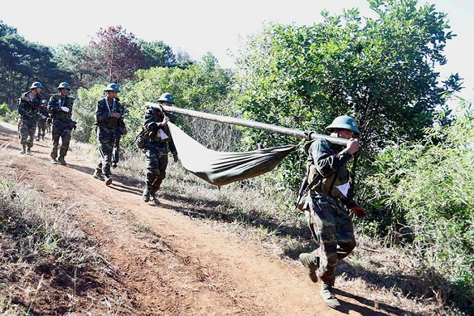 Đây là dịp để Quân đoàn 3 đánh giá toàn diện kiến thức, năng lực của đội ngũ cán bộ hậu cần, từ đó tiếp tục chỉ đạo, bồi dưỡng nâng cao chất lượng huấn luyện hậu cần chiến đấu, đáp ứng yêu cầu nhiệm vụ được giao. Tải thương trong chiến đấu