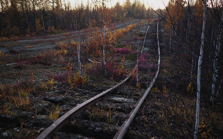 Đối với nhiều người Nga ngày nay, điều buồn nhất về tuyến đường sắt này là hàng nghìn con người đã cống hiến cho nó, để rồi tất cả chỉ là con số 0.