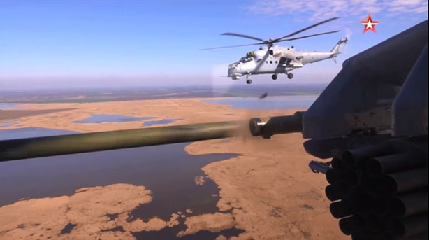 S-80FP được trang bị động cơ đẩy có kích thước nhỏ hơn so với các phiên bản S-80 trước đó, điều này giúp tăng kích thước đầu đạn của nó lên 50% và tăng sức công phá lên từ 5 đến 10 lần.