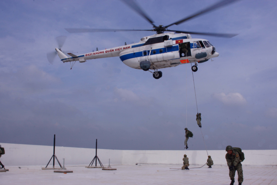 Diễn tập cũng để thực hiện các Nghị định 152, 02 của Chính phủ về khu vực phòng thủ, Nghị định 74/2002/NĐ-CP về thi hành Luật An ninh quốc phòng. Lực lượng Đặc công triển khai giải cứu con tin.