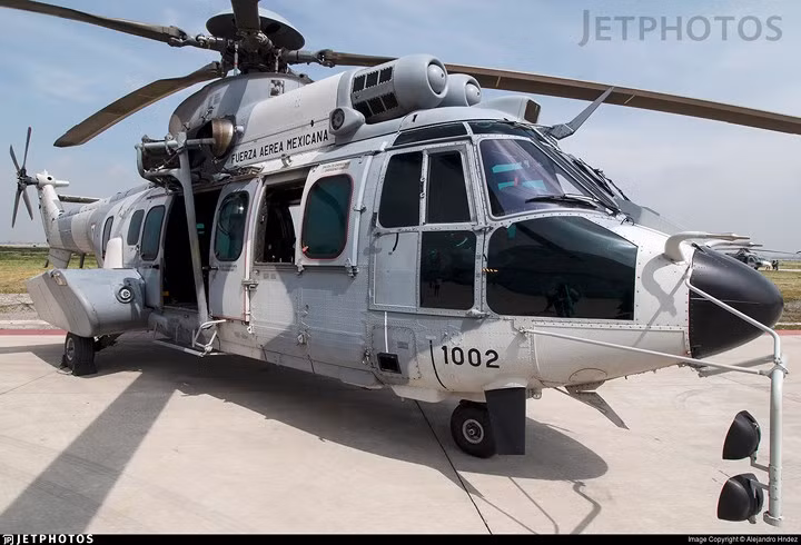 Tốc độ tối đa của EC-725 là 324km/h; tốc độ hành trình 285km/h; tầm bay 857km; trần bay 6.095m.