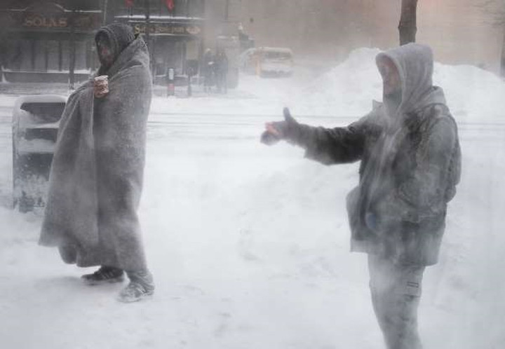 Những tháng mùa đông luôn là thời điểm khắc nghiệt nhất đối với những người sống trên đường phố và họ luôn cần những khu lều trú ẩn do các nhà chức trách cung cấp.